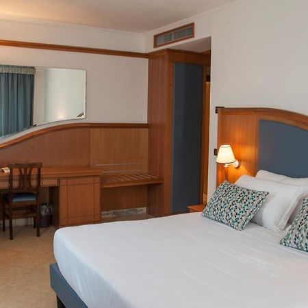 סבאודיה Hotel Centrale מראה חיצוני תמונה