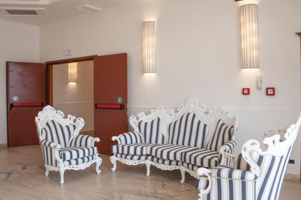 סבאודיה Hotel Centrale מראה חיצוני תמונה