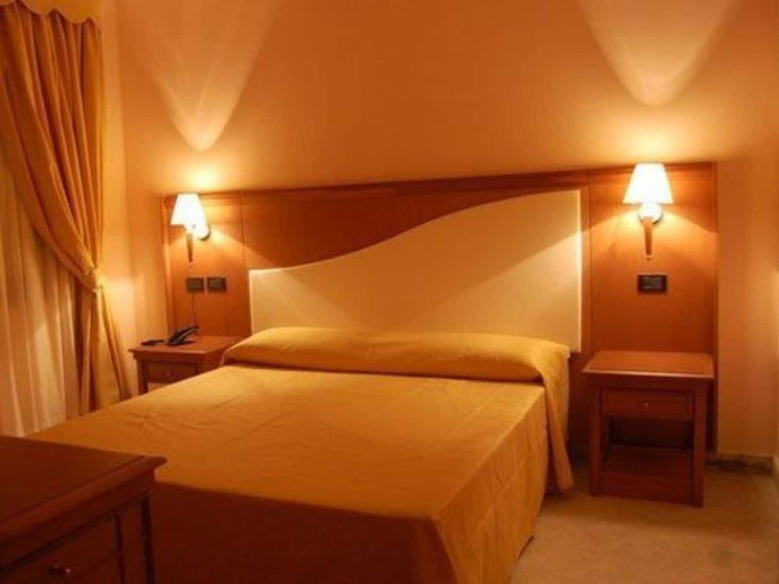 סבאודיה Hotel Centrale מראה חיצוני תמונה